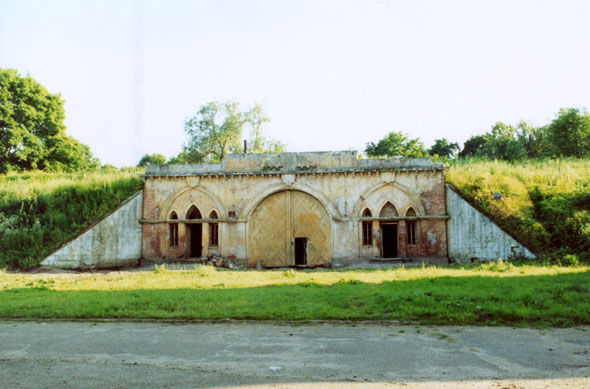 Nicolayevski Gate